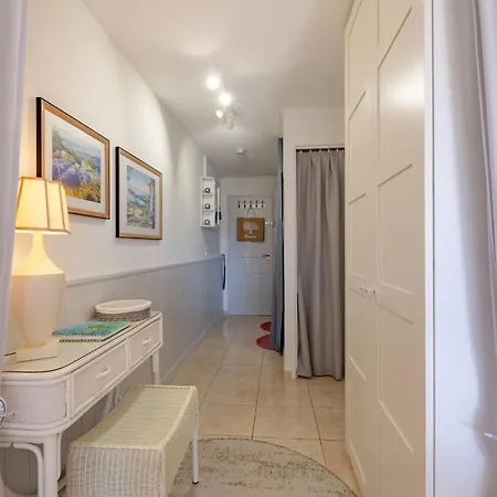 La Perle Rosel By Interhome Διαμέρισμα Les Issambres