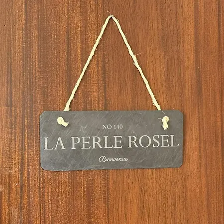 La Perle Rosel By Interhome لي إيسامبر